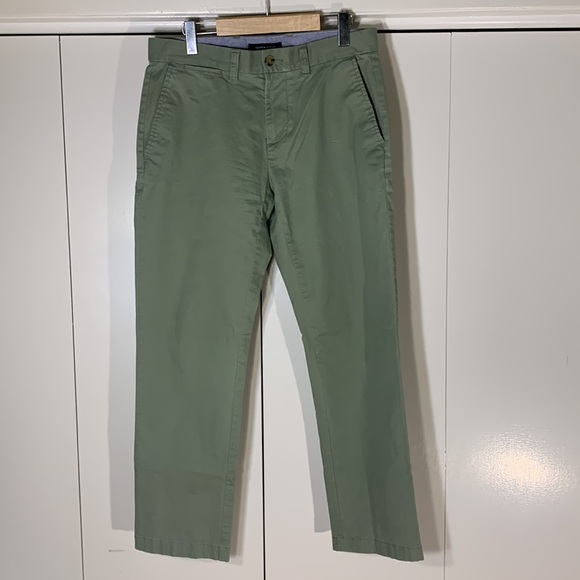 🇺🇸Hilfiger (31”x30”) - Picture 8 of 16